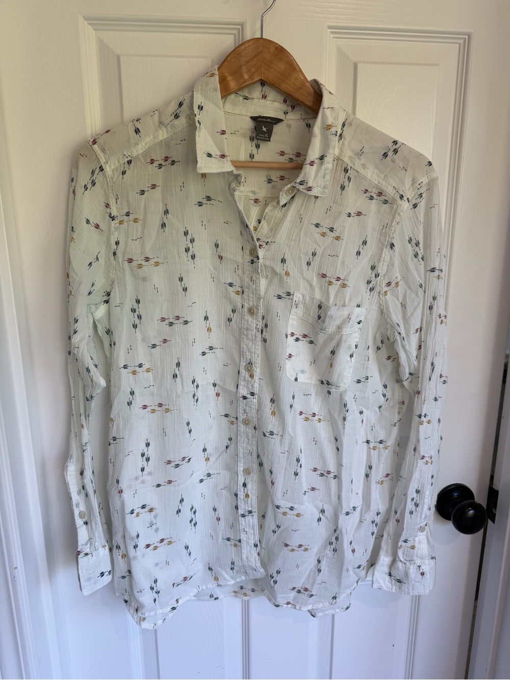 Eddie Bauer White Button-Down XL Southwest Ikat Print